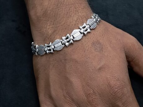 Textured Oval-Link Silver Bracelet