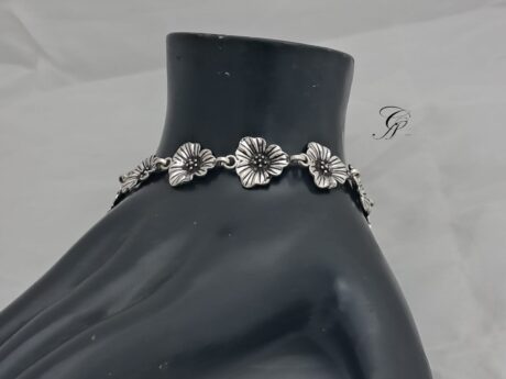 Floral Elegance Silver Bracelet